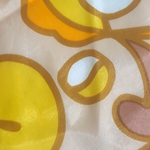 25" square scarf Vintage 60's Orange Yellow Ying Yang floral scroll design print - Picture 2 of 5